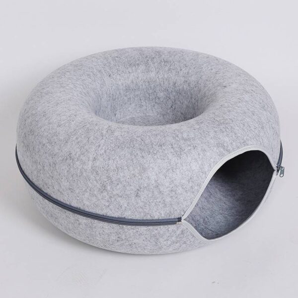 Four Seasons Available Cat Round Felt Pet Nest - Image 3